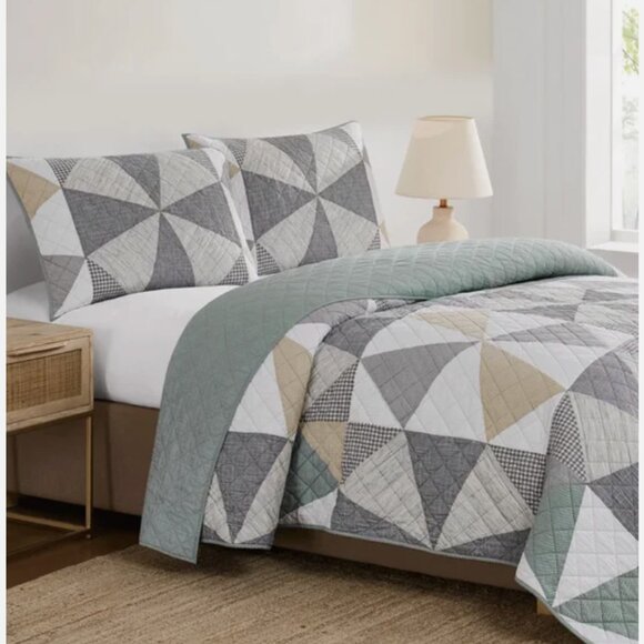 Origami Pieced Modern Patchwork 3-piece Quilt Set Queen Size - Picture 2 of 8